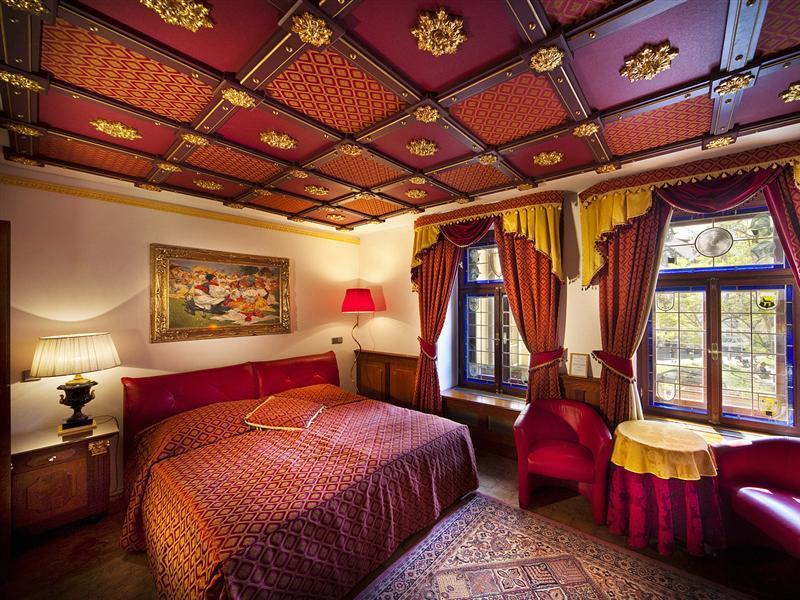 U Pava Hotel Prague Exterior photo